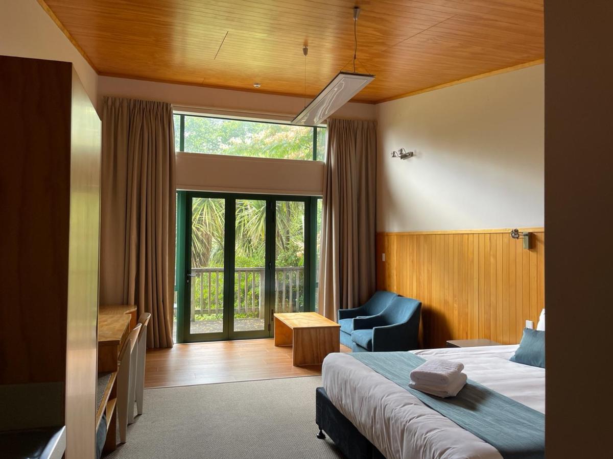 Waitomo 4*